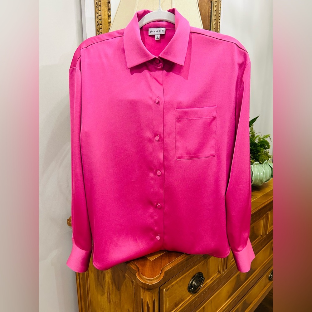 Gianni Bini Fuchsia Blouse